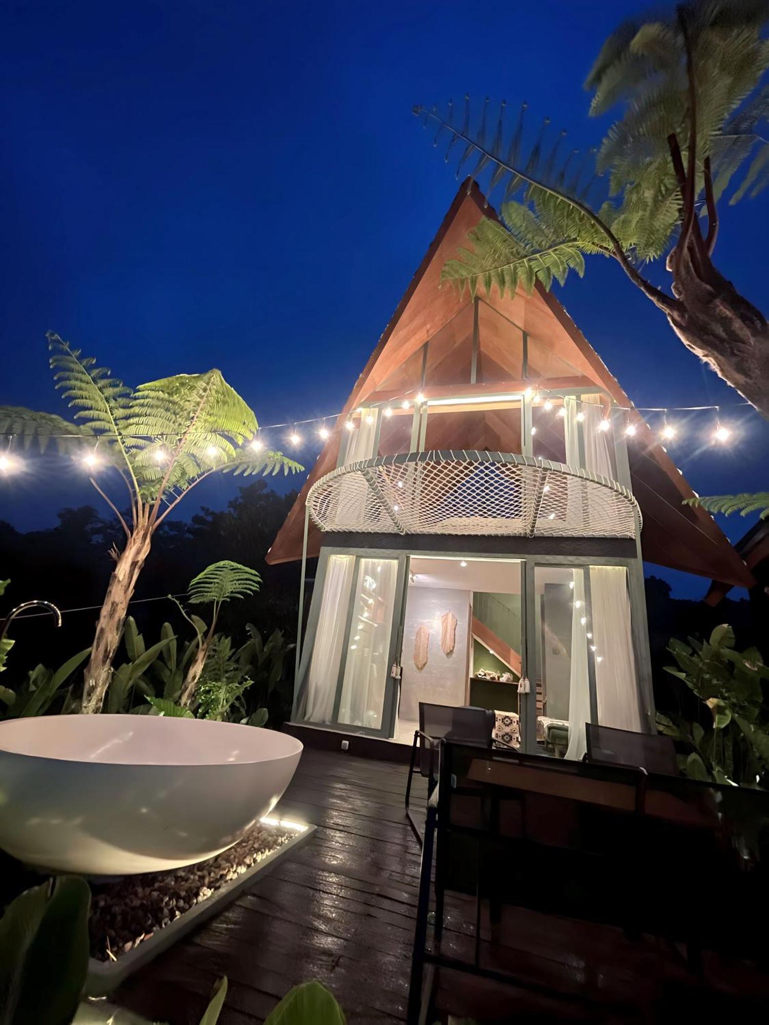 Black Wood Cabin Kintamani  Room photo