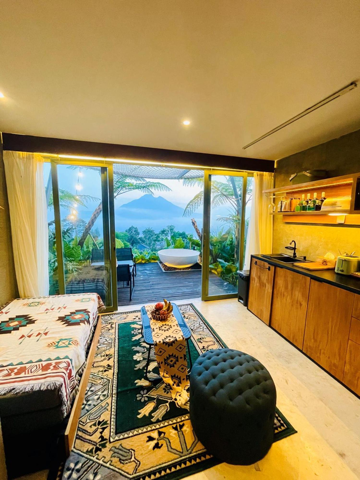 Black Wood Cabin Kintamani  Exterior photo