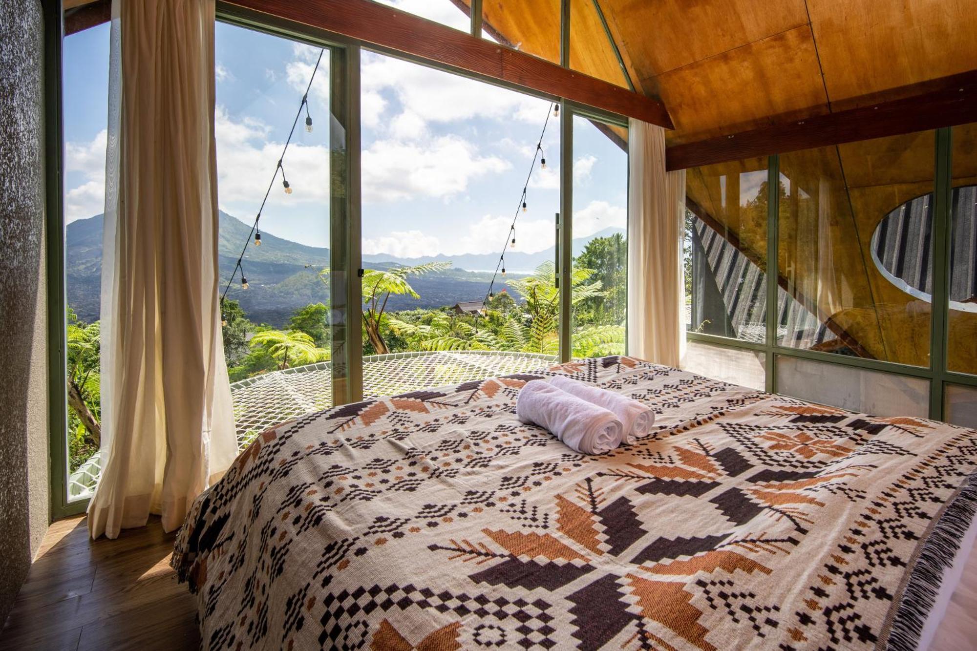 Black Wood Cabin Kintamani  Exterior photo