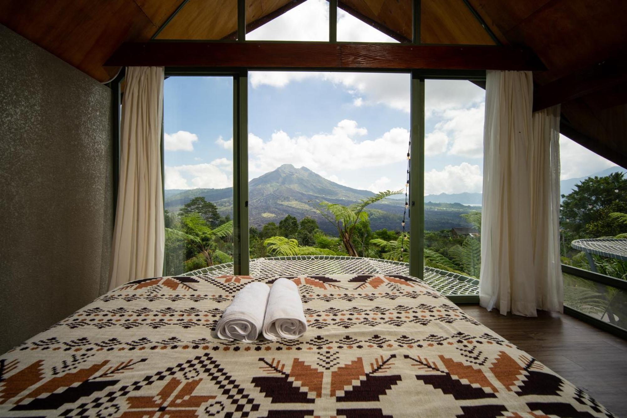 Black Wood Cabin Kintamani  Exterior photo